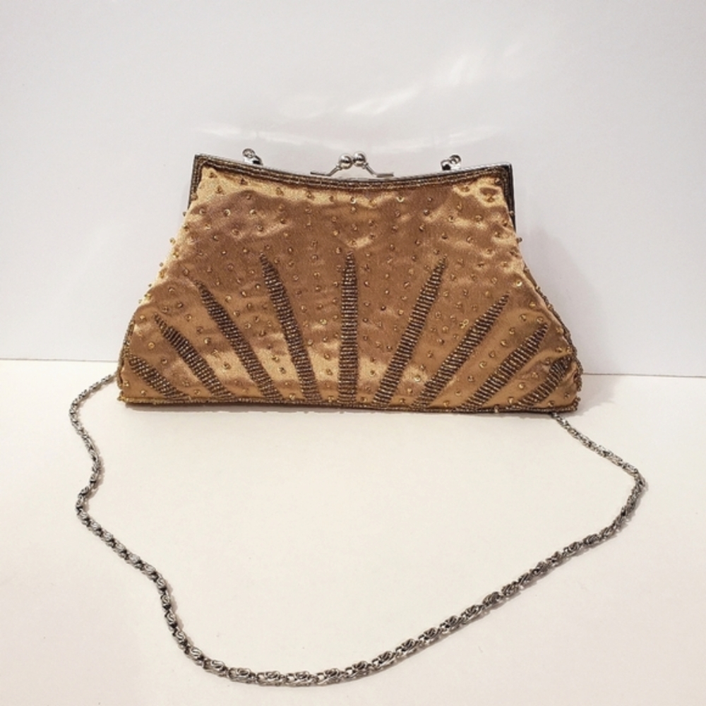 Vintage Style Beaded Bag in Gold Tone - snap closure and chain strap